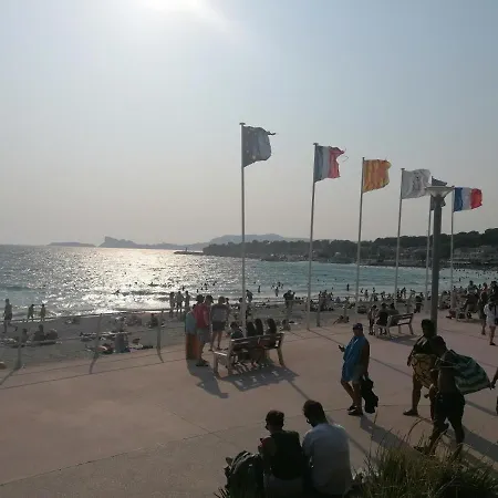 Apartment 3 Min A Pieds & 200 M De La Grande Plage Des Lecques - Terrasse Et Jardin - Fabuleux T2 - Carre D'Or *
