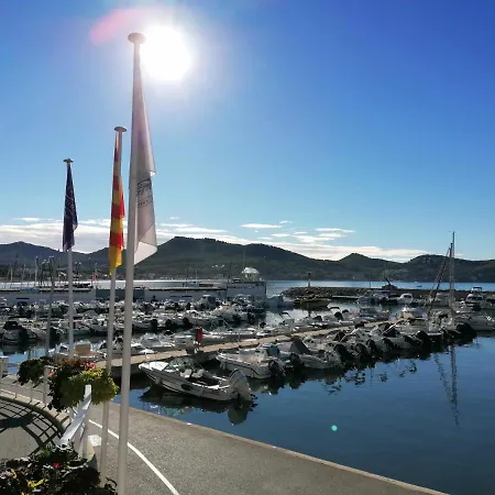 3 Min A Pieds & 200 M De La Grande Plage Des Lecques - Terrasse Et Jardin - Fabuleux T2 - Carre D'Or Apartment *