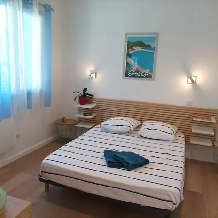 Fabuleux T2 Les Lecques - Carre D'or - Terrasse & Jardin - 250m 公寓 *