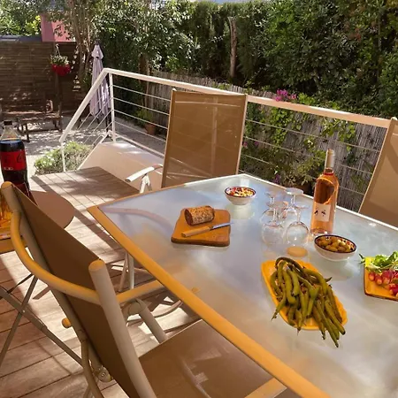 Fabuleux T2 Les Lecques - Carre D'or - Terrasse & Jardin - 250m